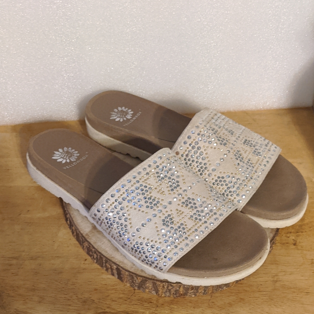 Yellow Box Soften White and Silver Embellished Sandals Women's Size 8.5